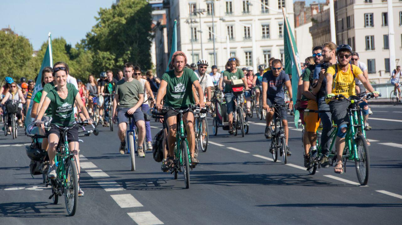 Vélorution à Lyon Tour Alternatiba